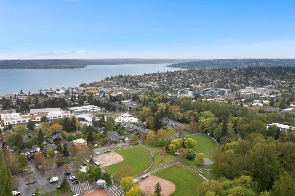 Everest, Kirkland, WA