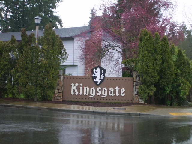 Homeowners Associations (HOAs) Near Kingsgate in Kirkland, WA