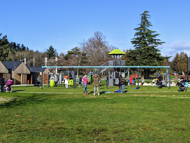 juanita-beach-playground-in-winter