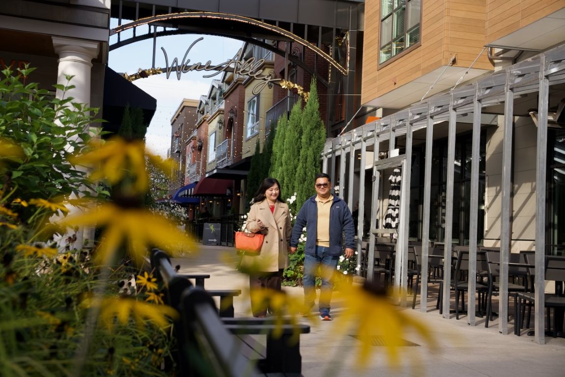 Tourist District, Woodinville, WA 1